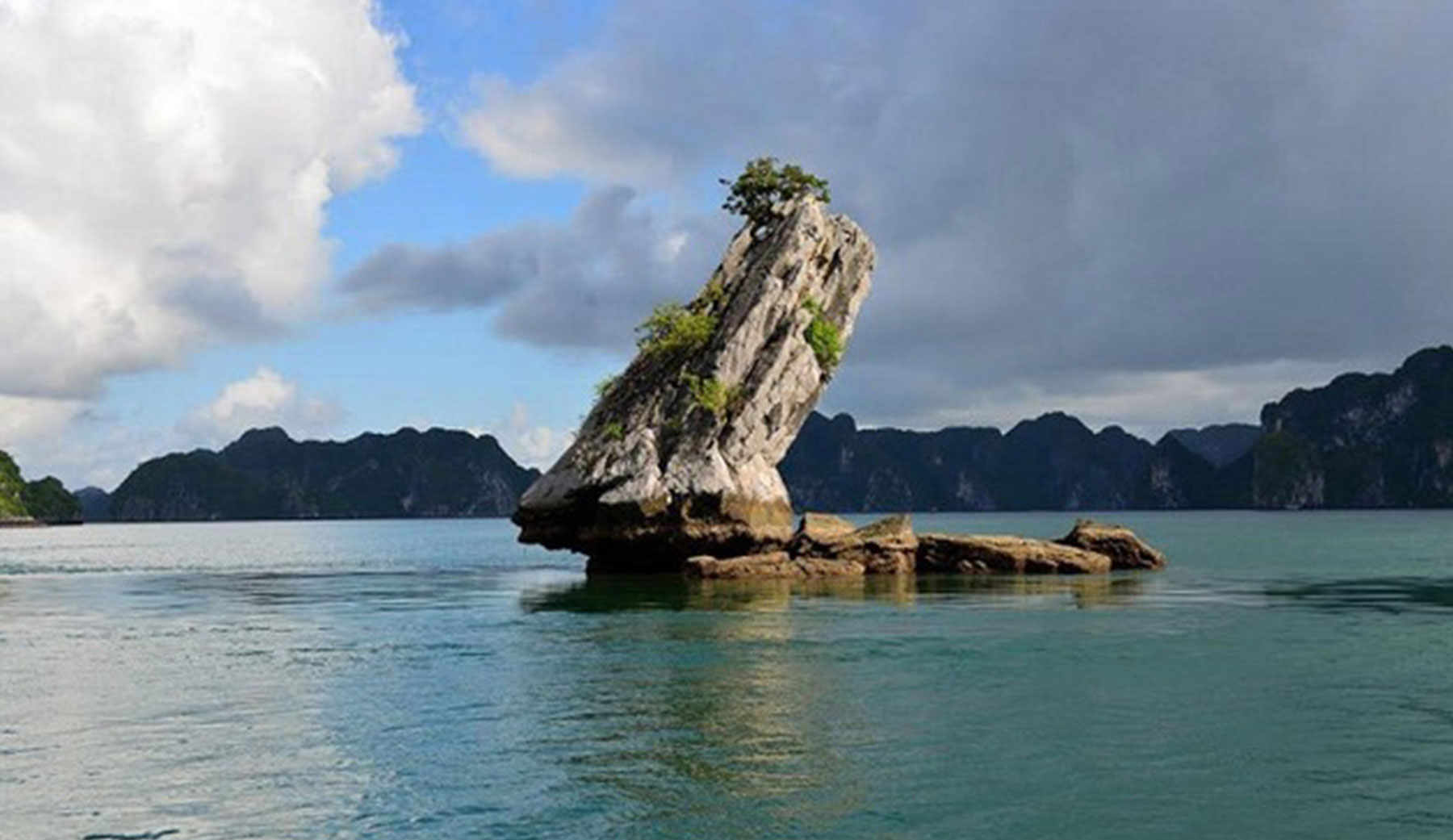 How to Find the Best Deals for Halong Secret Cruises (Smart Booking Guide)