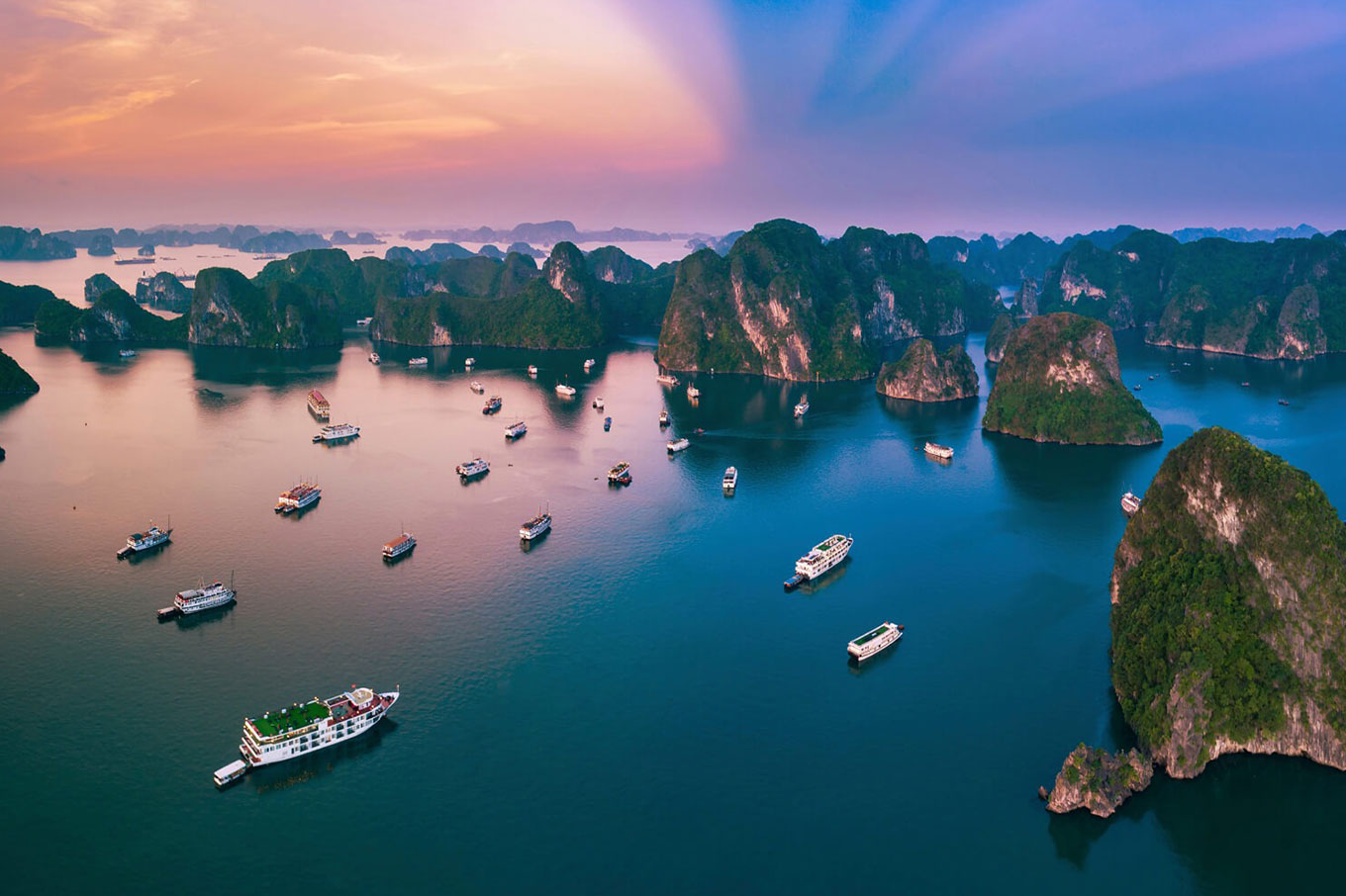 What Is Included in a Halong Bay Cruise Package? | Halong Secret Cruises